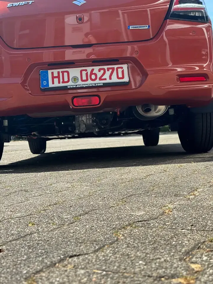 Suzuki Swift - Thumbnail 10