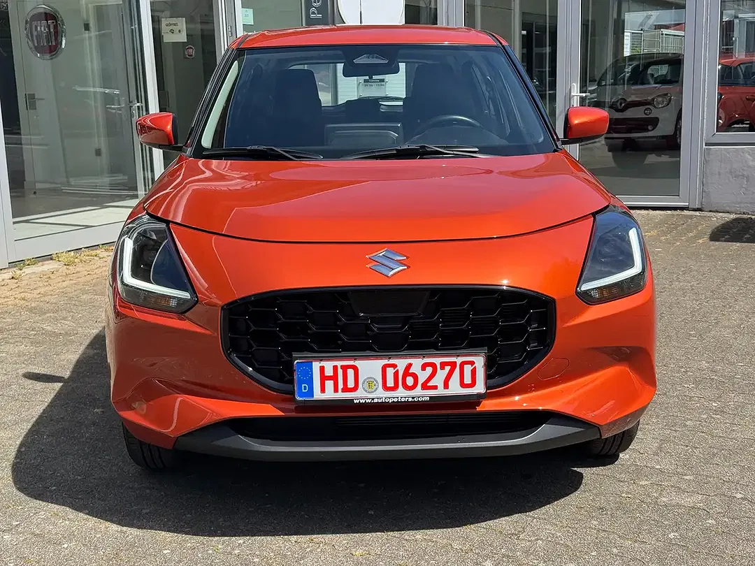 Suzuki Swift - Thumbnail 2