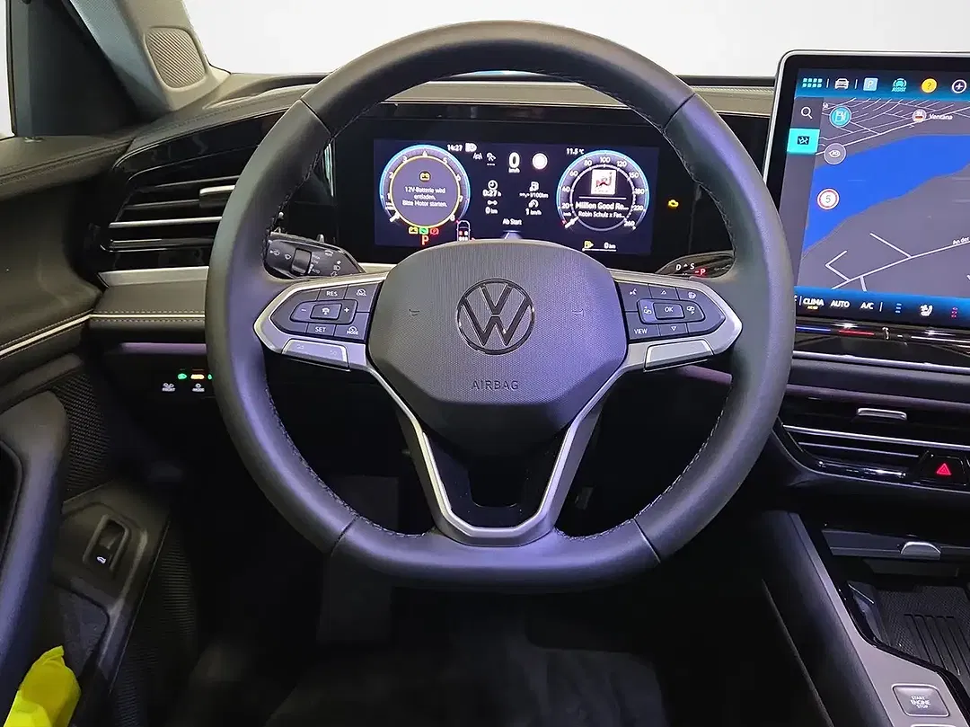 Volkswagen Passat Variant - Thumbnail 9