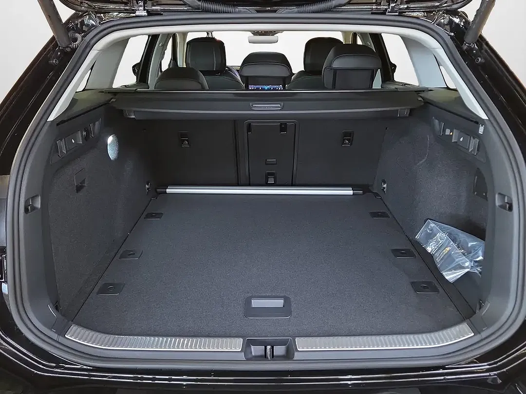 Volkswagen Passat Variant - Thumbnail 12