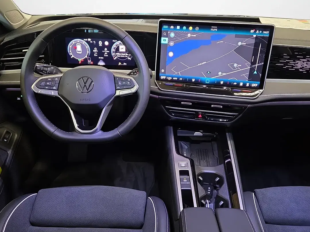 Volkswagen Passat Variant - Thumbnail 8