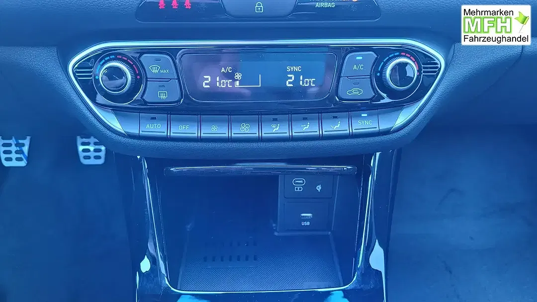 Hyundai i30 - Thumbnail 9