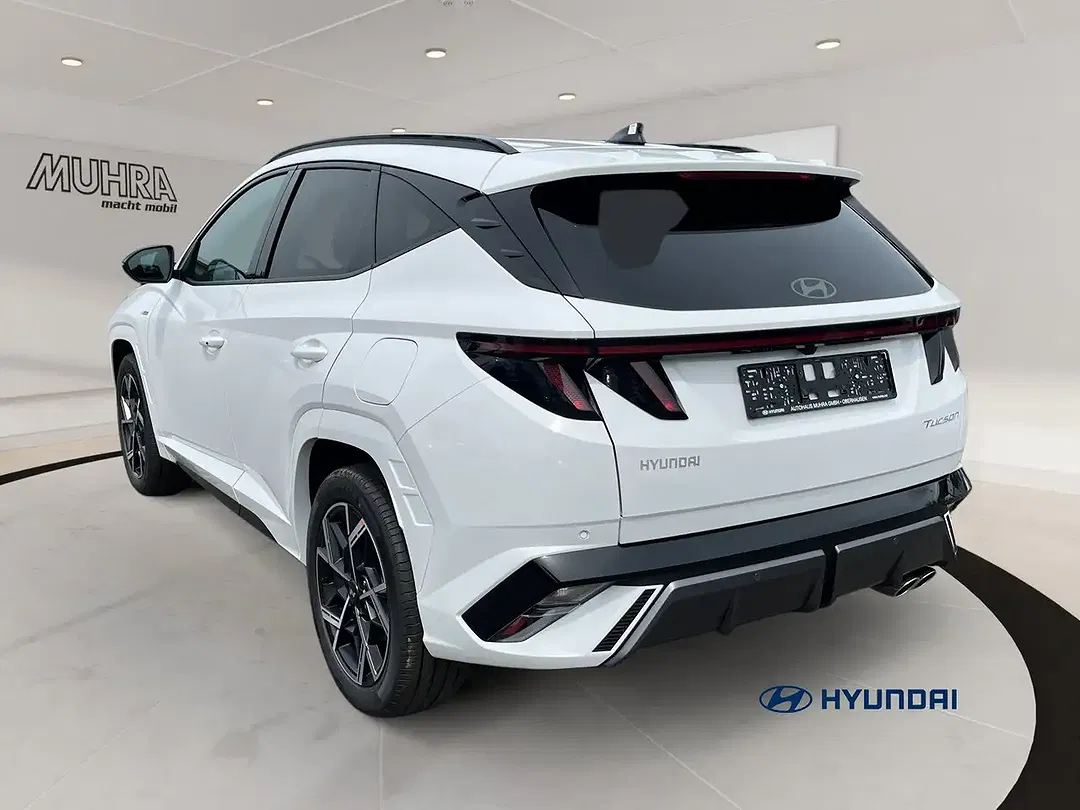 Hyundai TUCSON - Thumbnail 3