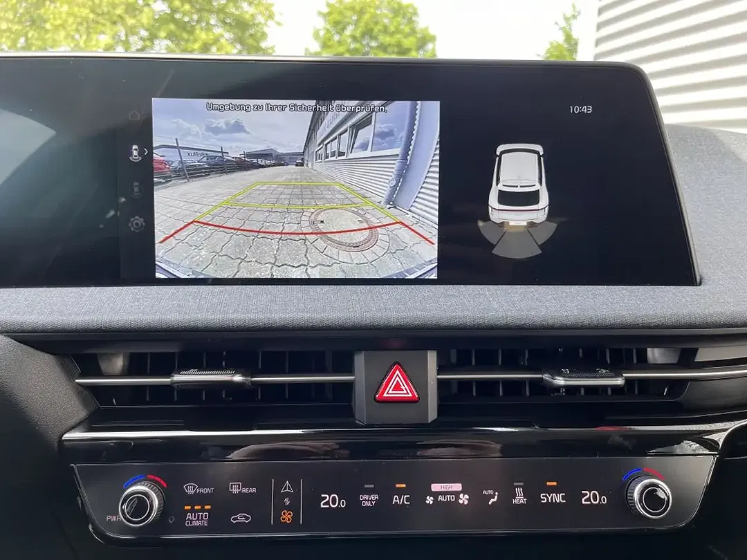 Kia EV6 - Thumbnail 8