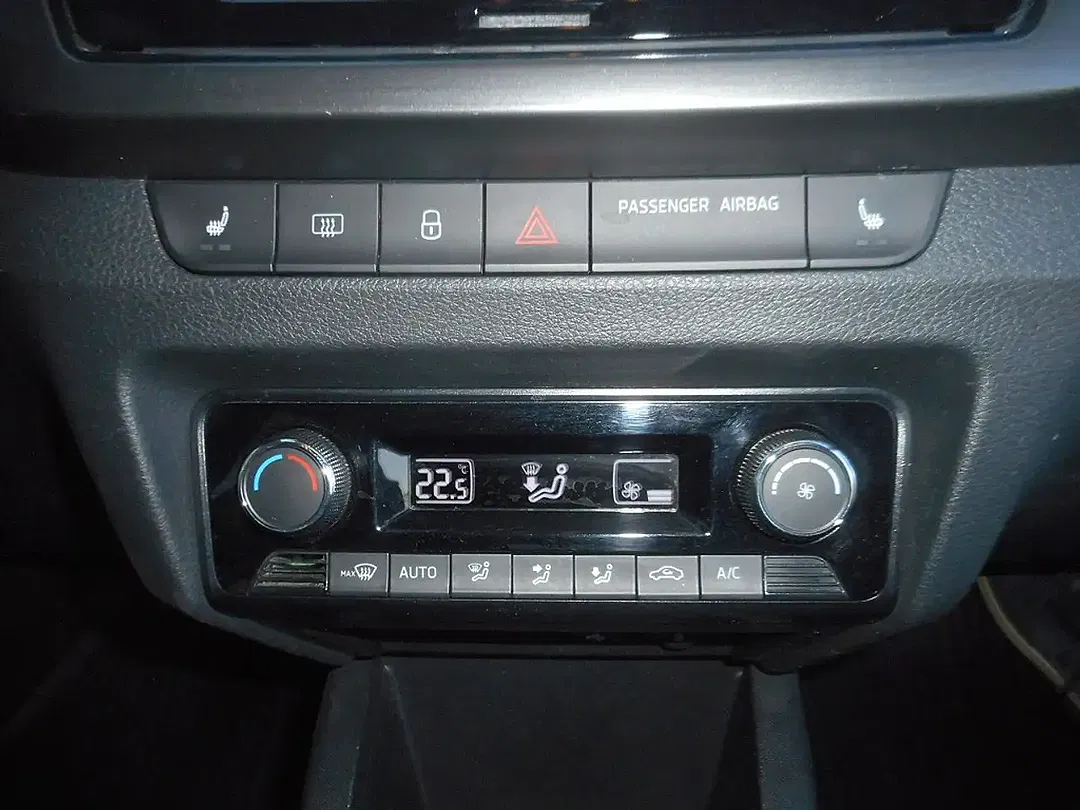 Skoda Fabia - Thumbnail 13
