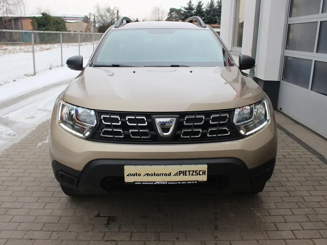 Dacia Duster - Thumbnail 3