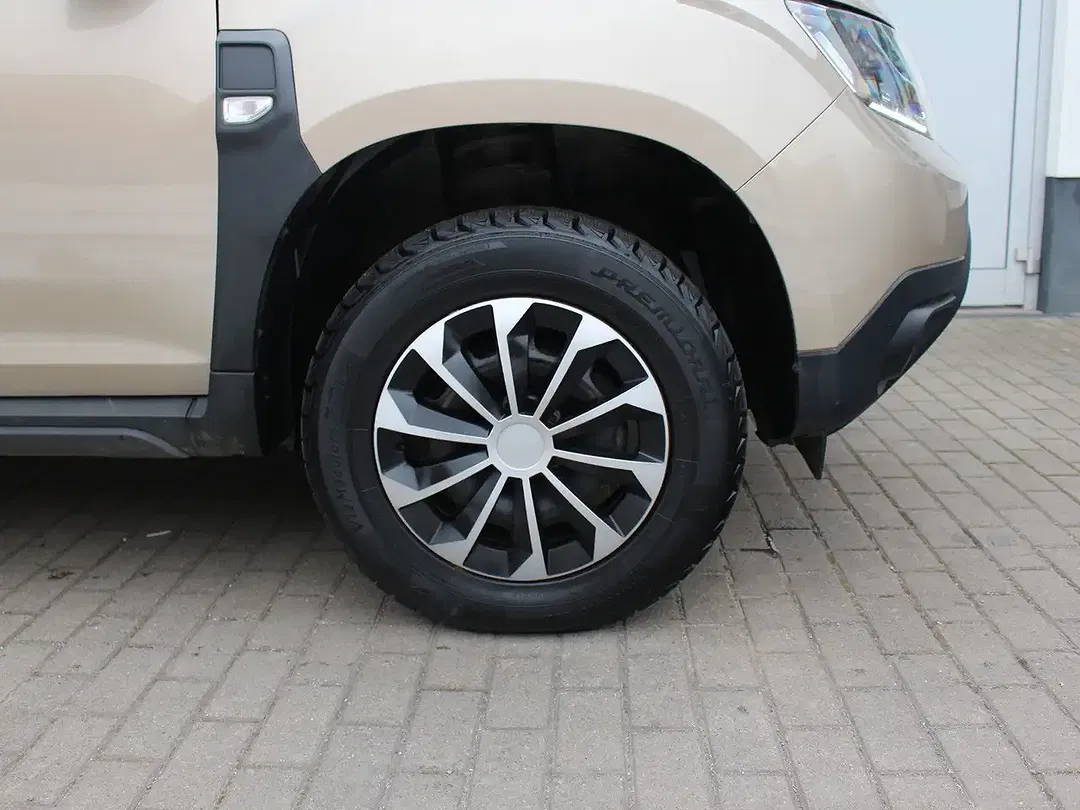 Dacia Duster - Thumbnail 5