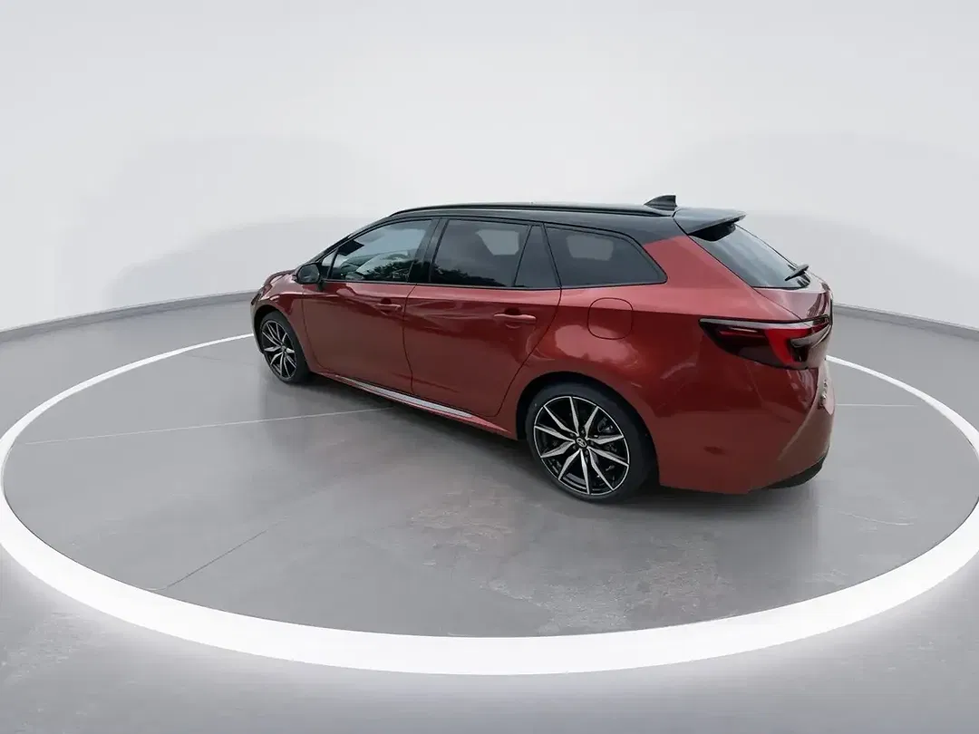 Toyota Corolla - Thumbnail 11