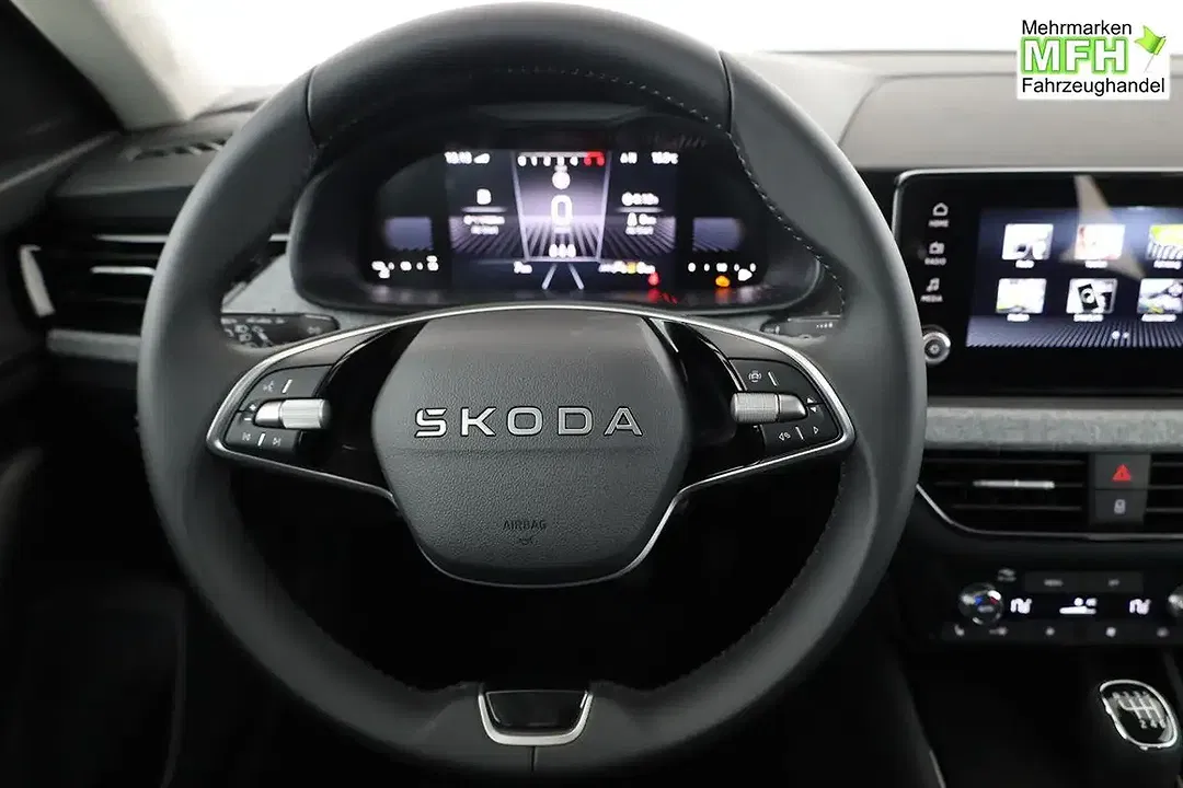 Skoda Kamiq - Thumbnail 5