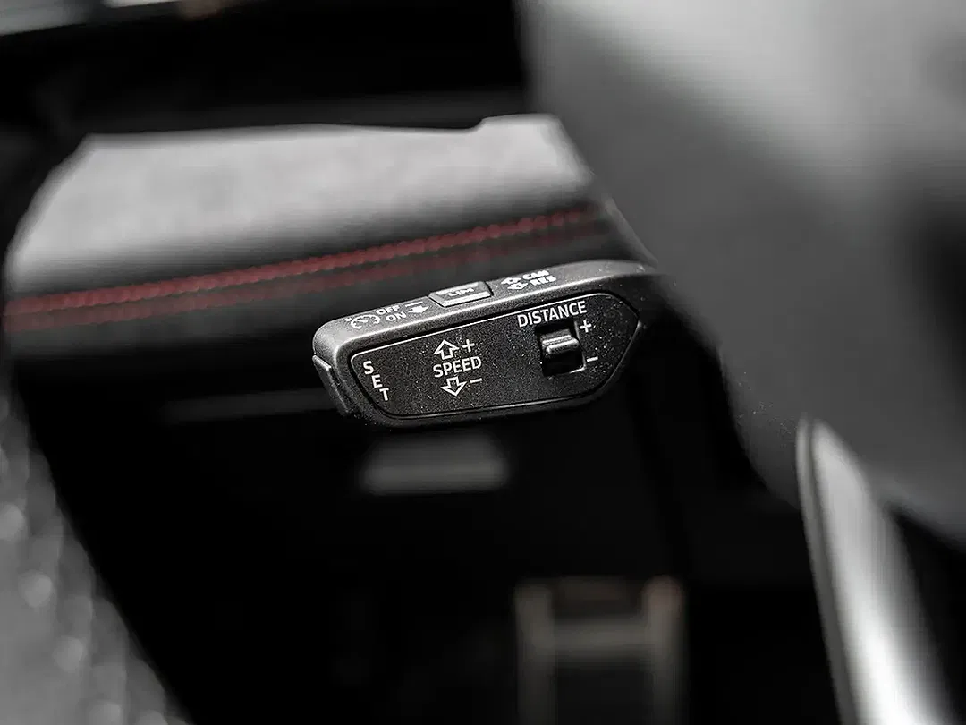 Audi SQ6 e-tron - Thumbnail 11