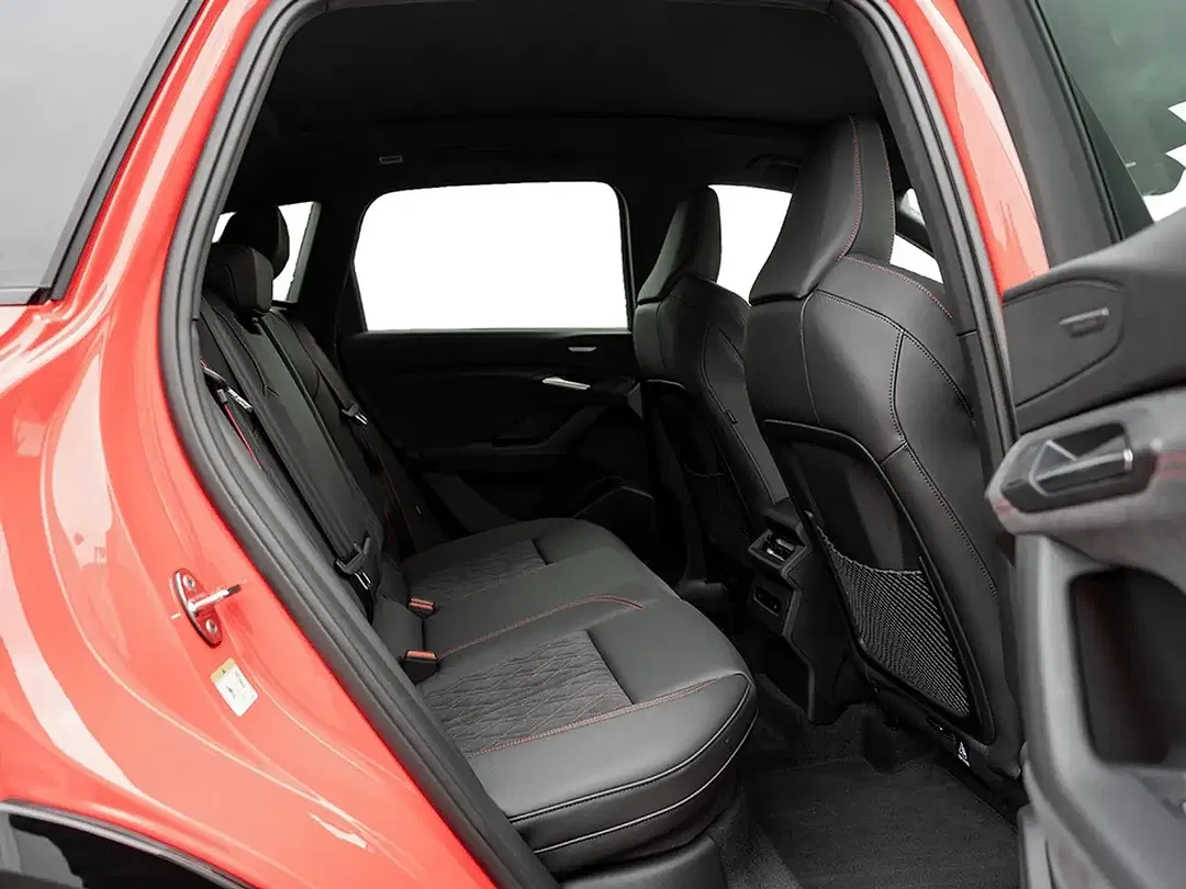 Audi SQ6 e-tron - Thumbnail 4