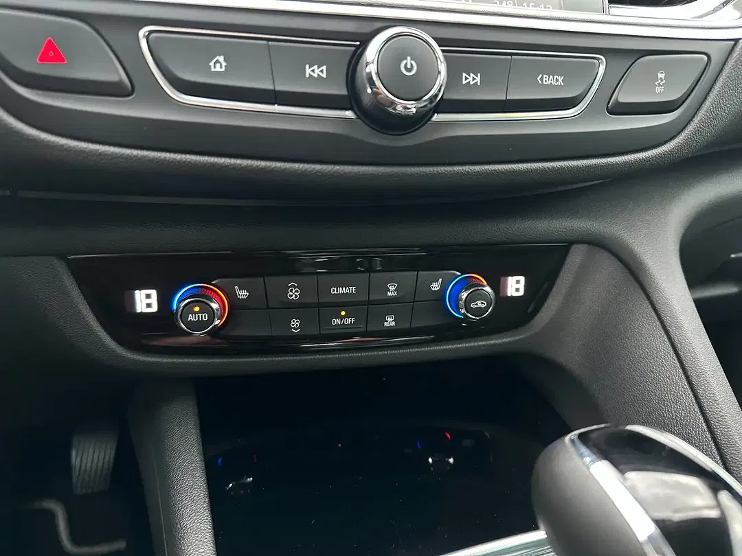 Opel Insignia - Thumbnail 14