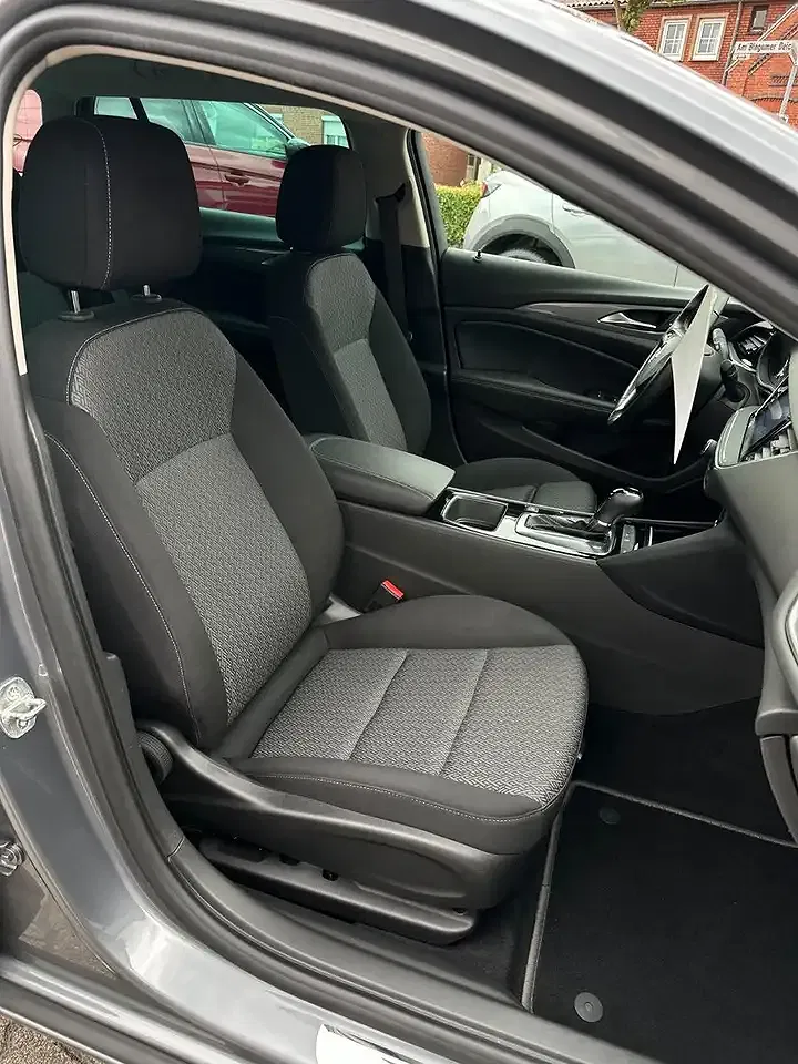 Opel Insignia - Thumbnail 17