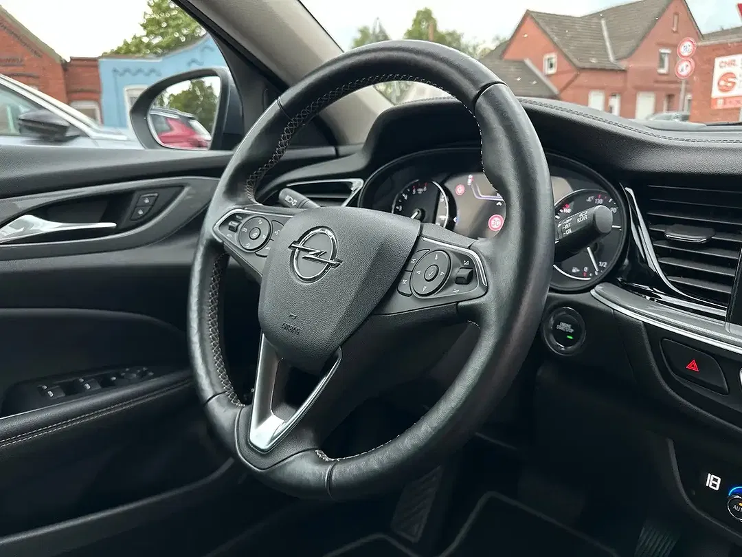 Opel Insignia - Thumbnail 21
