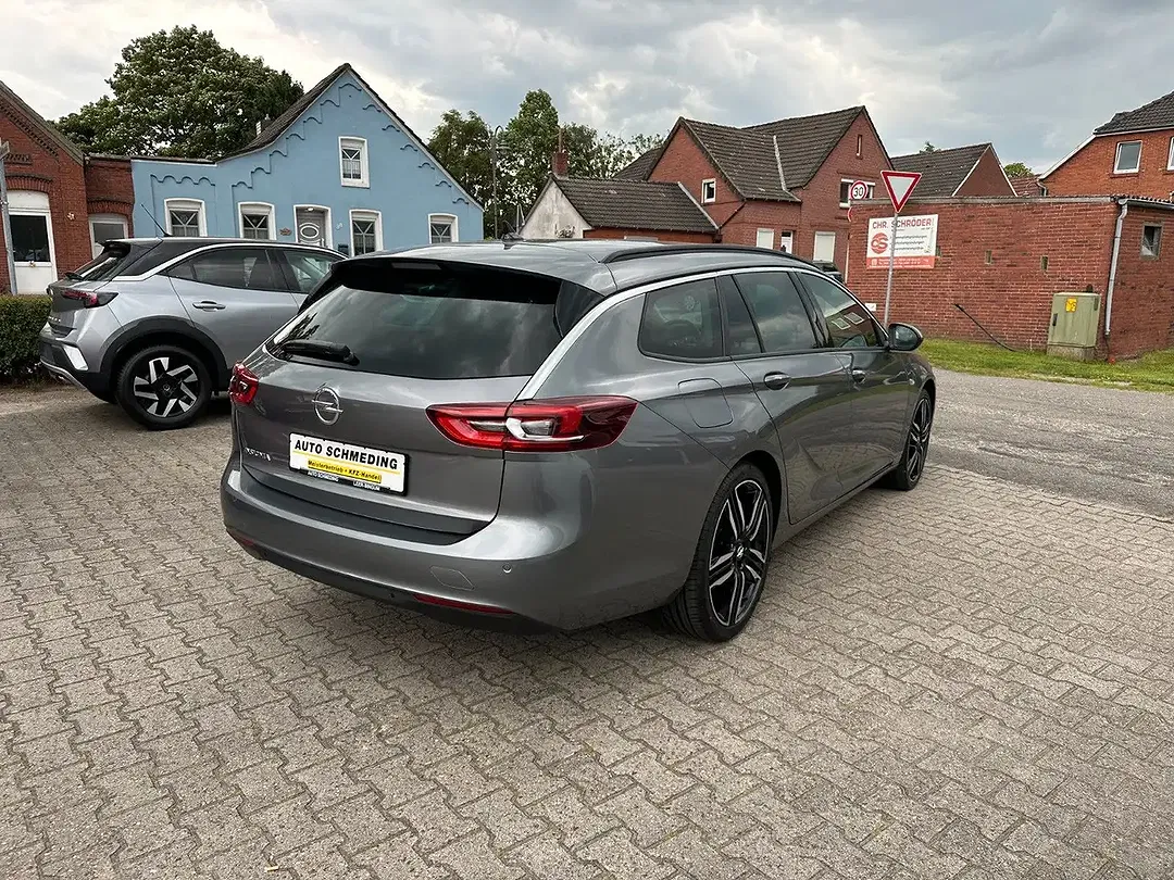 Opel Insignia - Thumbnail 4