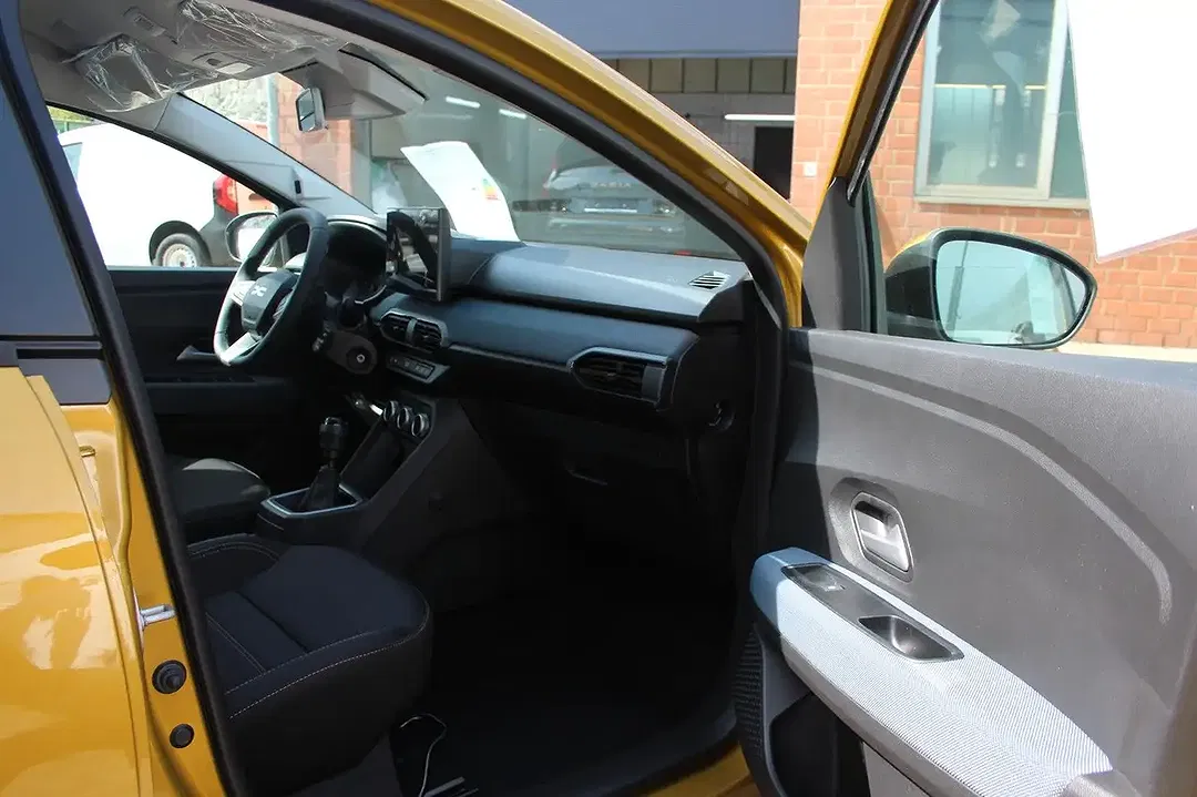 Dacia Sandero - Thumbnail 11