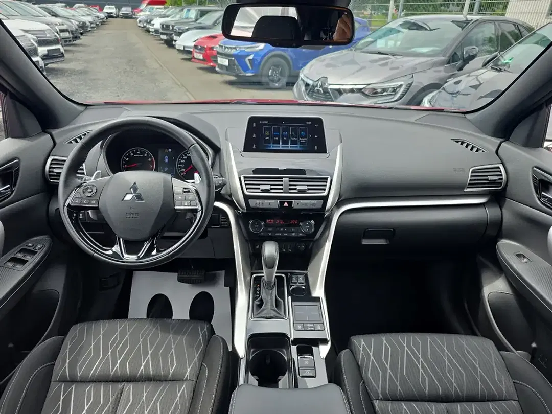Mitsubishi Eclipse Cross - Thumbnail 11
