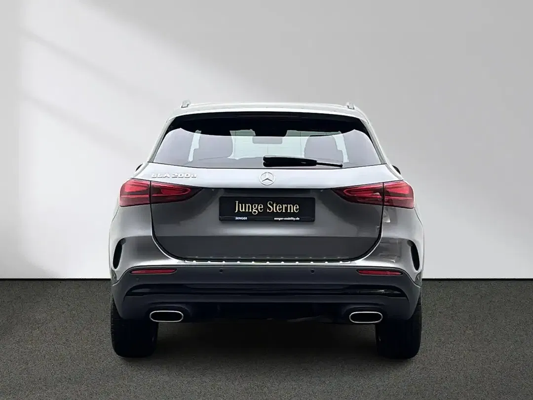 Mercedes-Benz GLA 200 - Thumbnail 5