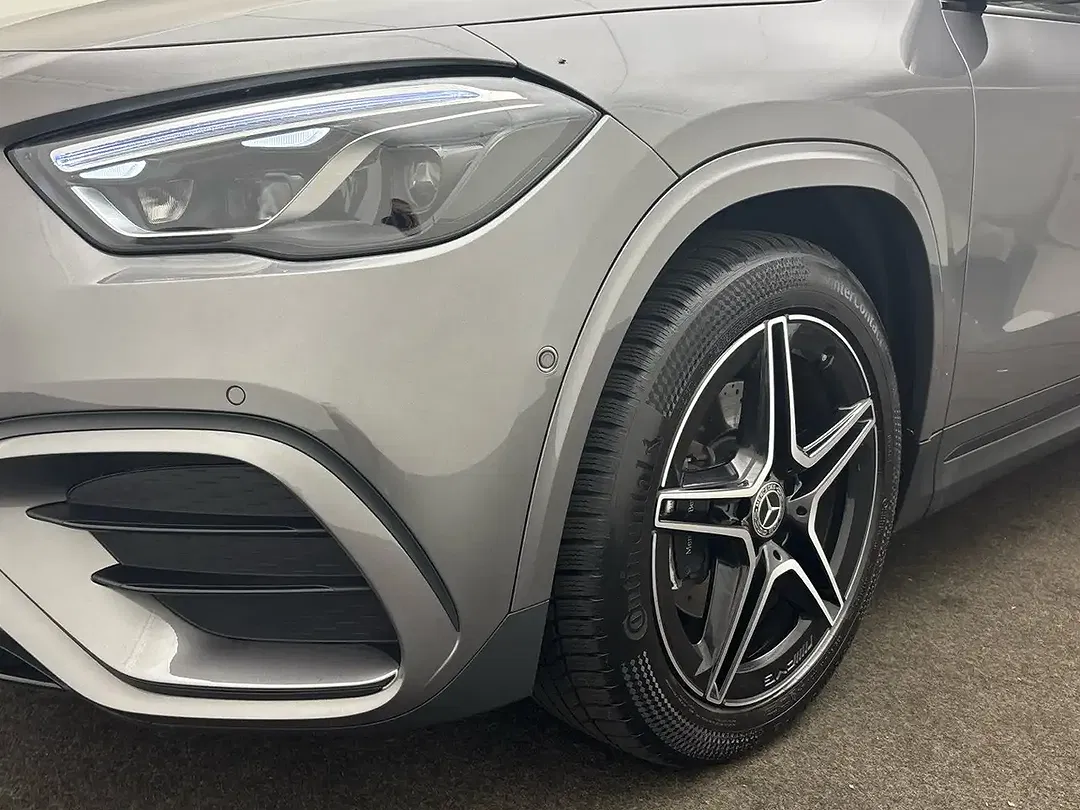Mercedes-Benz GLA 200 - Thumbnail 6