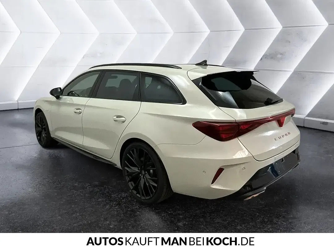 CUPRA Leon - Thumbnail 3