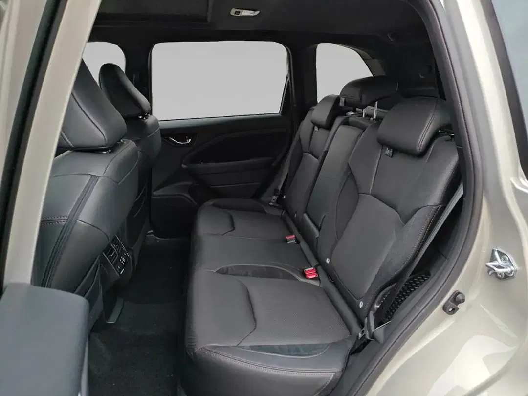 Subaru Forester - Thumbnail 13