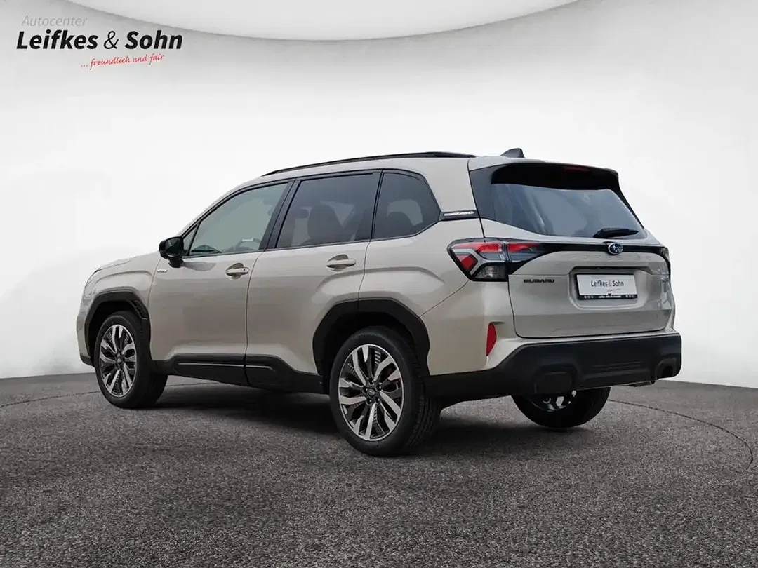 Subaru Forester - Thumbnail 3
