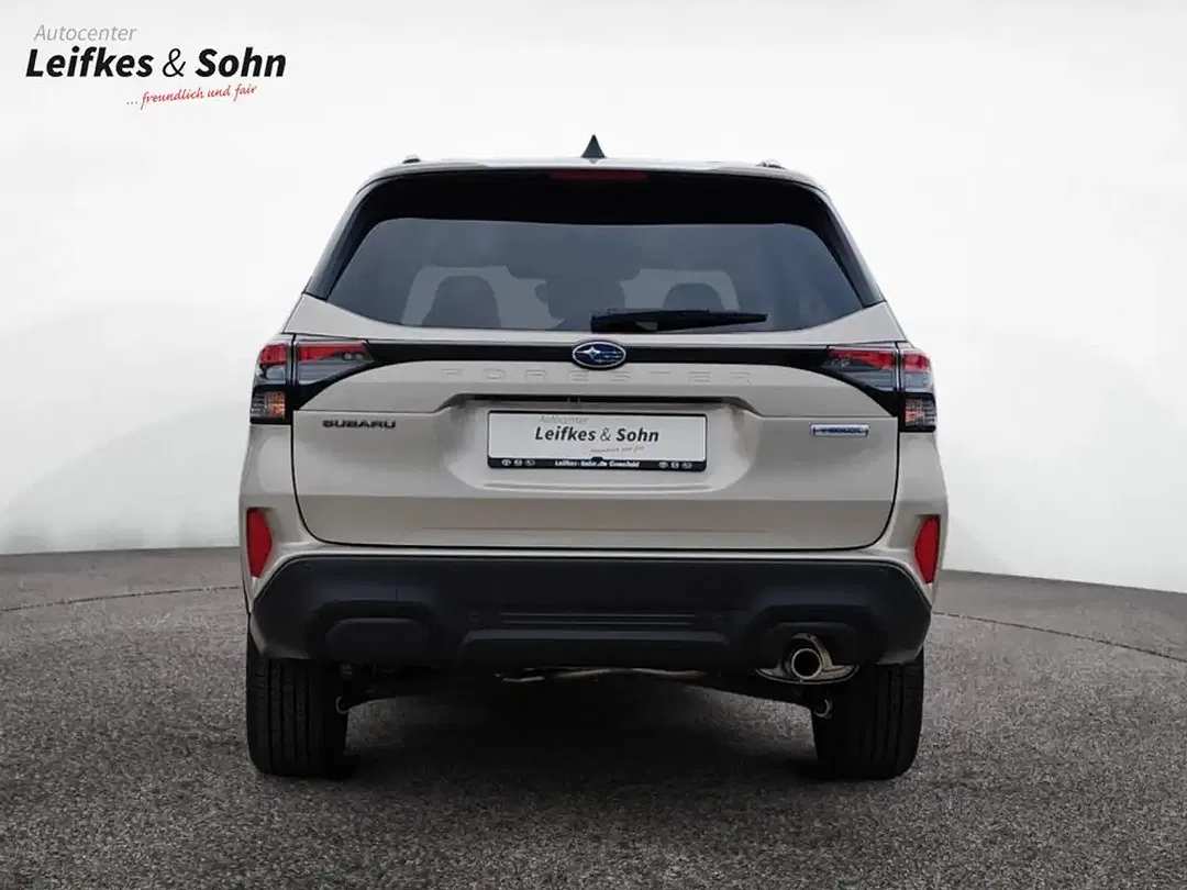 Subaru Forester - Thumbnail 4