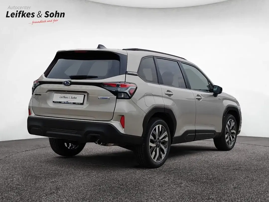 Subaru Forester - Thumbnail 5