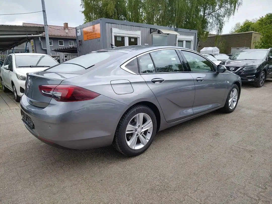 Opel Insignia - Thumbnail 6