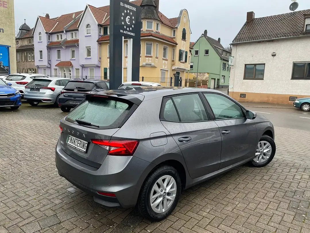 Skoda Fabia - Thumbnail 10