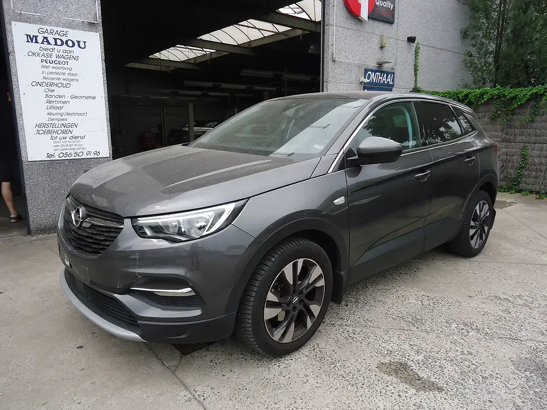 Opel Grandland X 1.2 Turbo Innovation
