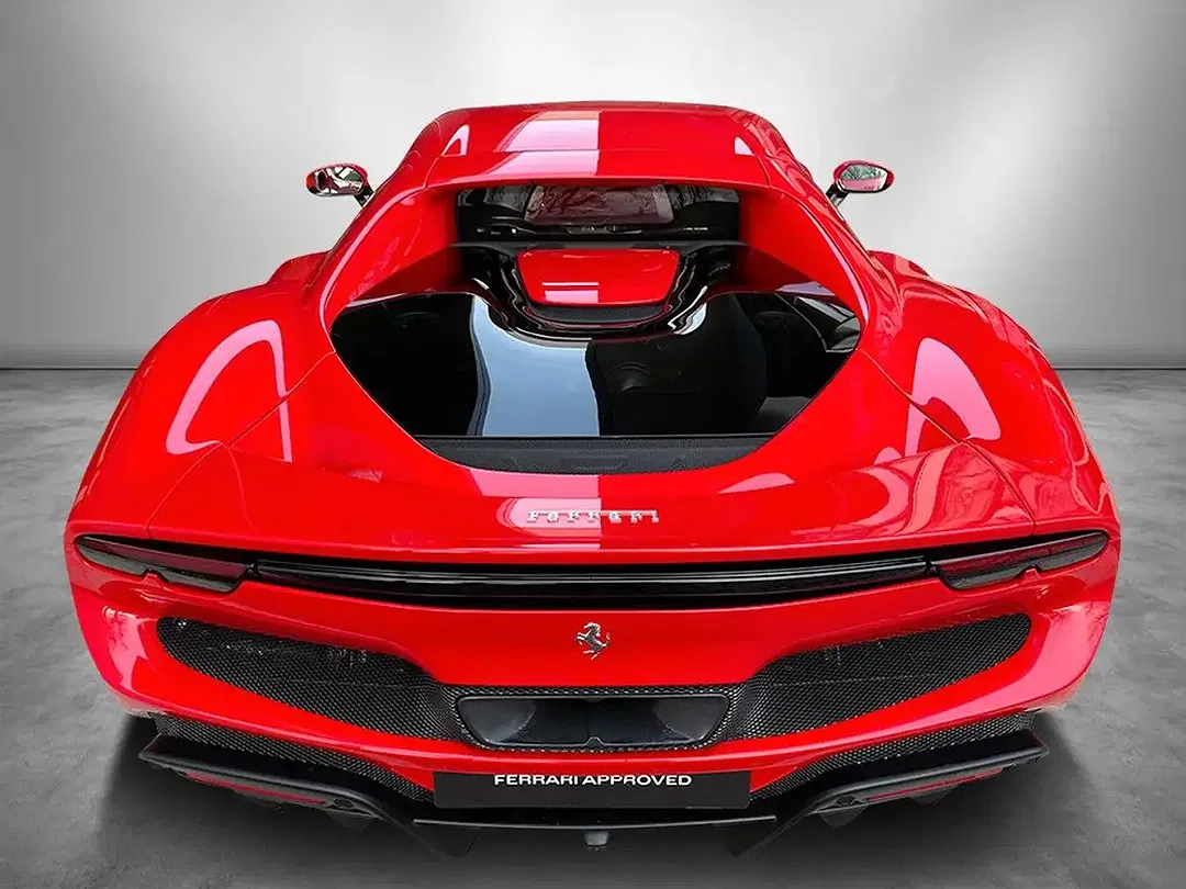 Ferrari 296 GTB - Thumbnail 10