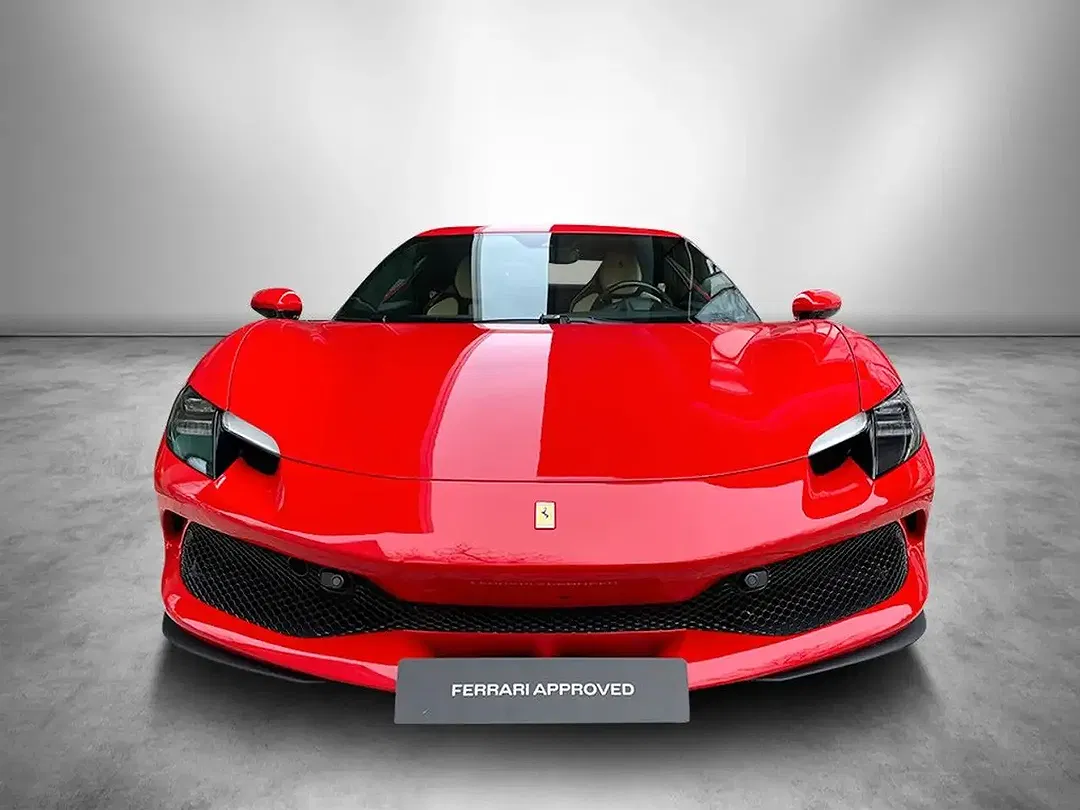 Ferrari 296 GTB - Thumbnail 2