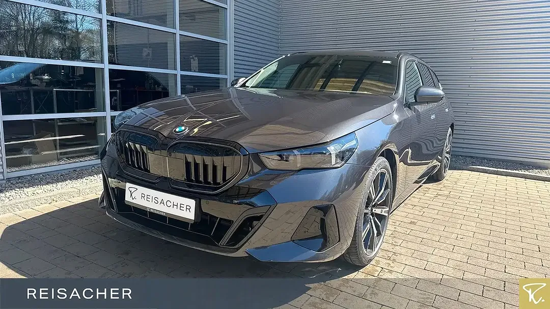 BMW 520 - Thumbnail 1