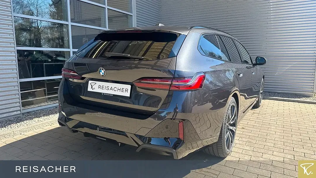 BMW 520 - Thumbnail 2