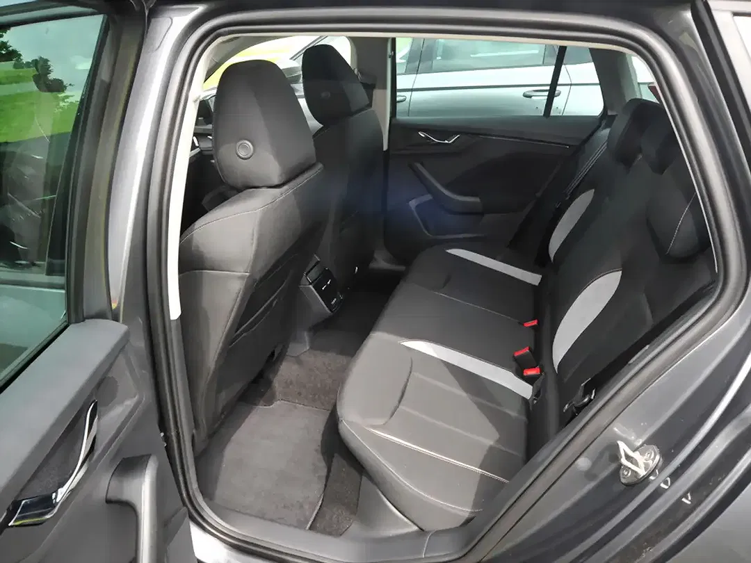 Skoda Kamiq - Thumbnail 10