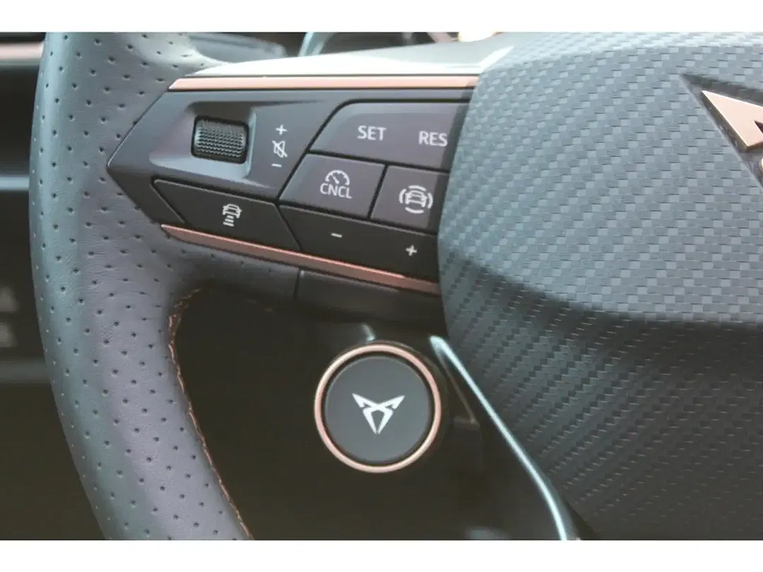 CUPRA Leon - Thumbnail 9