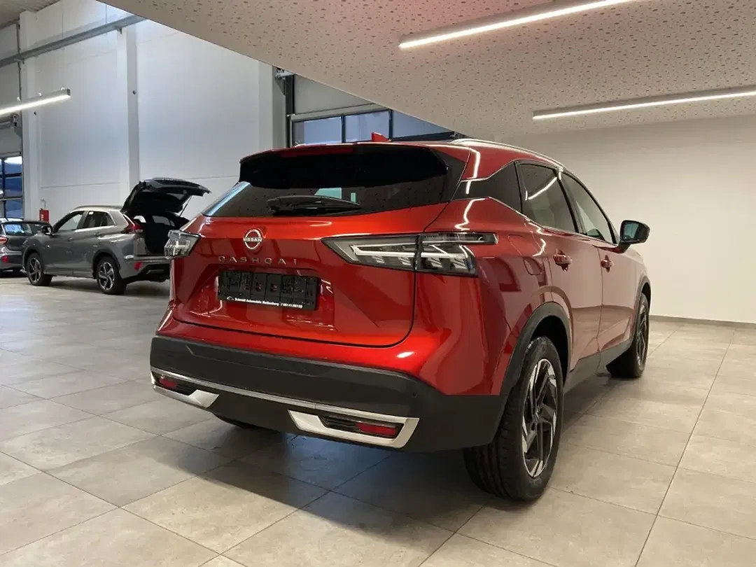 Nissan Qashqai - Thumbnail 4
