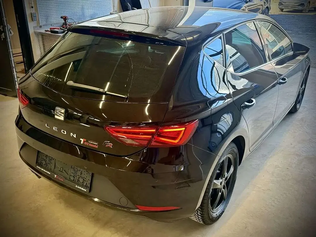 SEAT Leon - Thumbnail 8