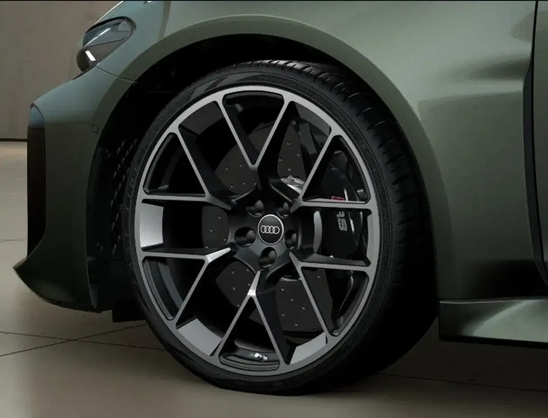 Audi RS5 - Thumbnail 5