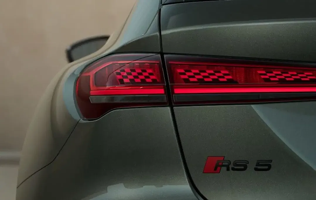 Audi RS5 - Thumbnail 6