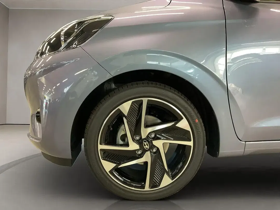 Hyundai i10 - Thumbnail 9