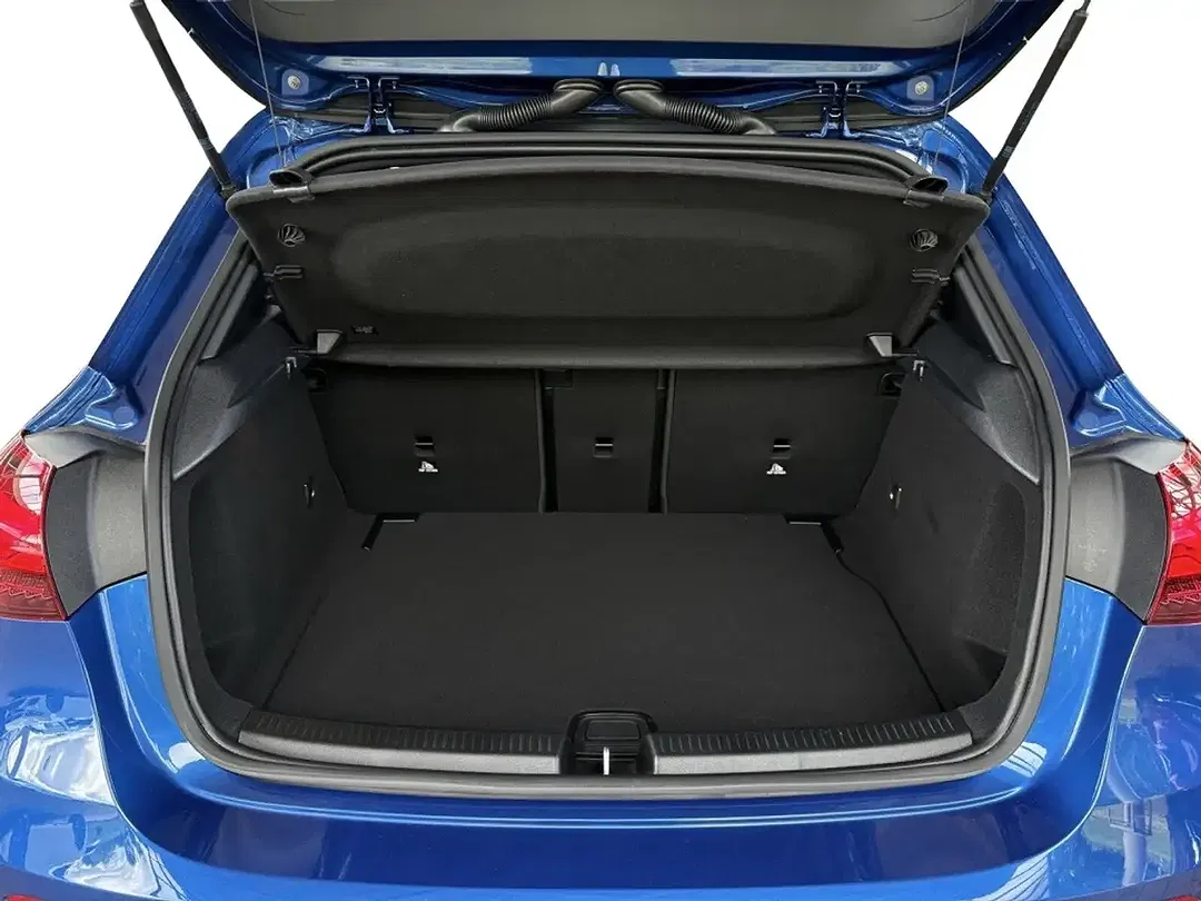 Mercedes-Benz A 220 - Thumbnail 11