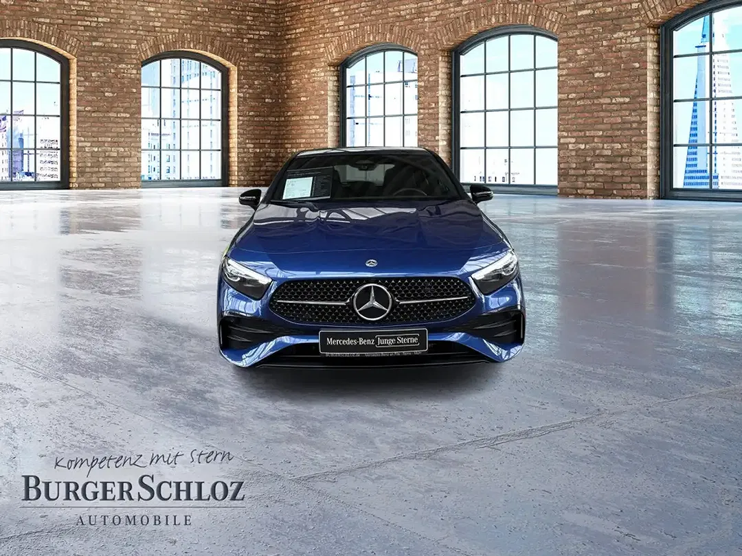 Mercedes-Benz A 220 - Thumbnail 2