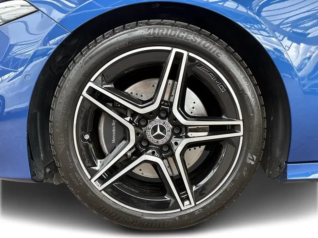 Mercedes-Benz A 220 - Thumbnail 9