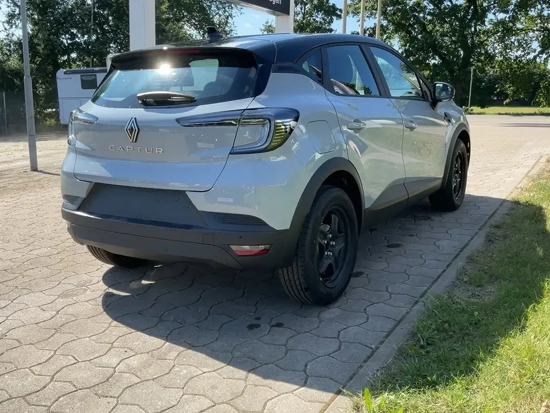 Renault Captur - Thumbnail 4