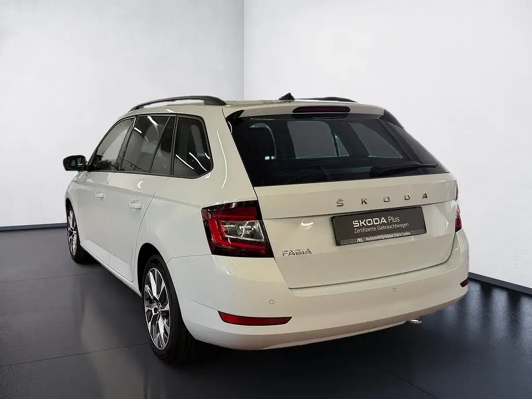 Skoda Fabia - Thumbnail 3