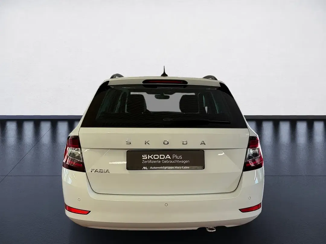 Skoda Fabia - Thumbnail 4