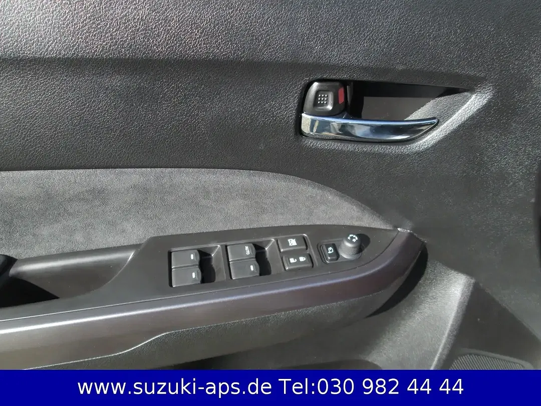 Suzuki Vitara - Thumbnail 11