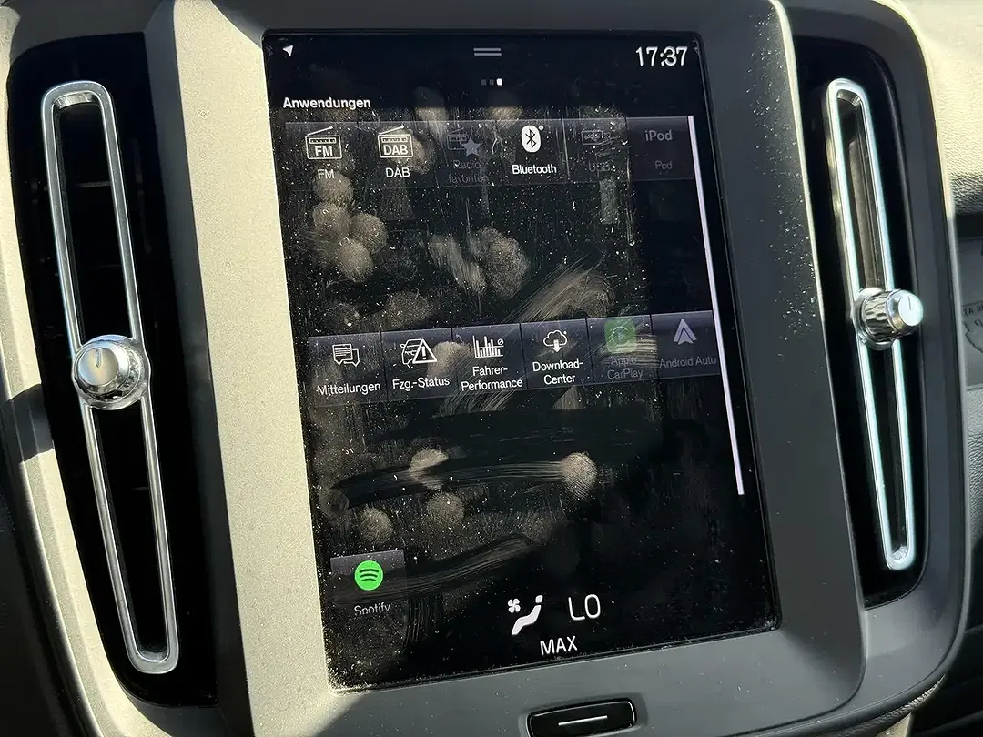 Volvo XC40 - Thumbnail 15